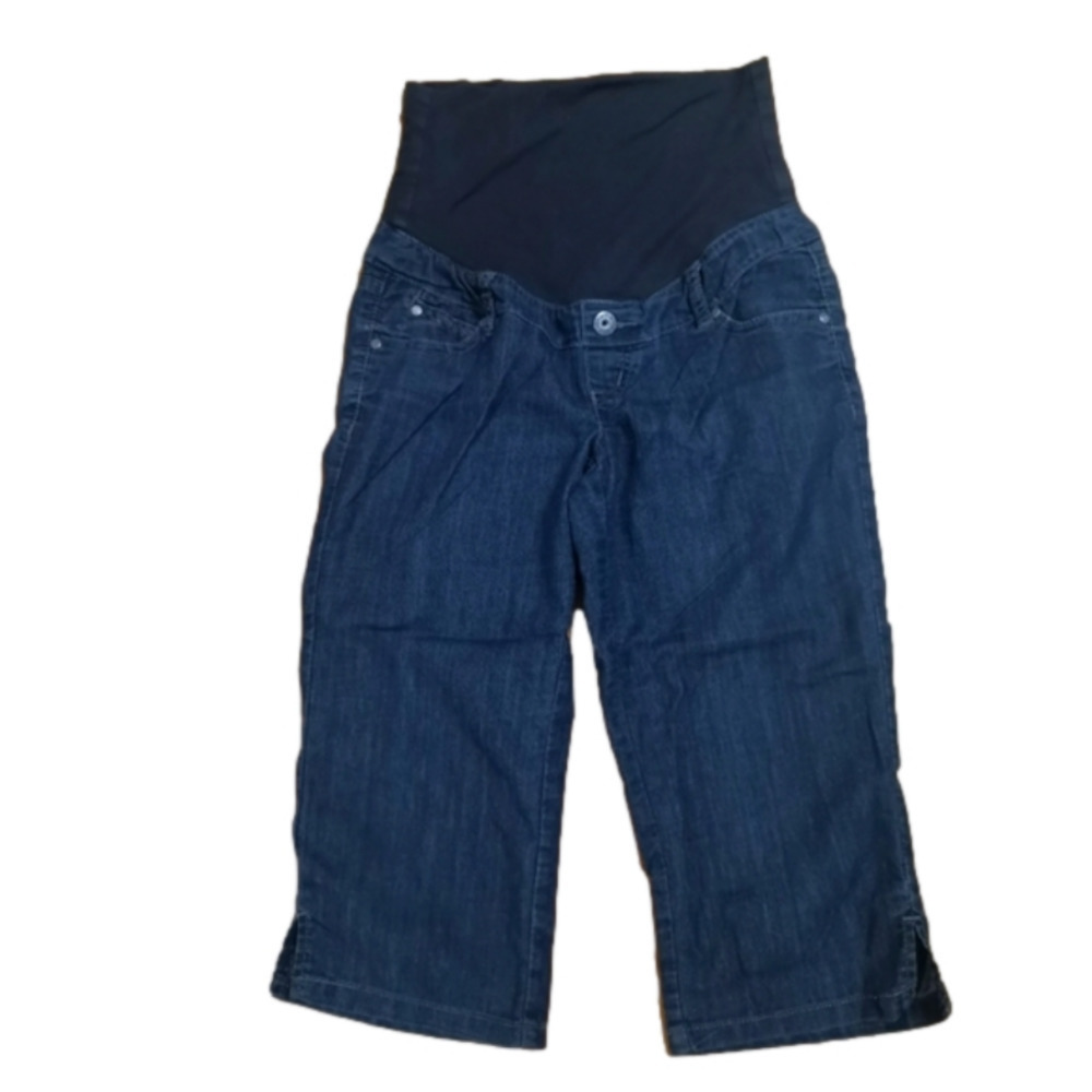 Thyme Maternity crop pants| lightweight jeans. Size XS.